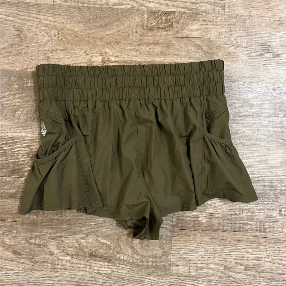 Free People Movement Get your flirt on shorts - Picture 2 of 3